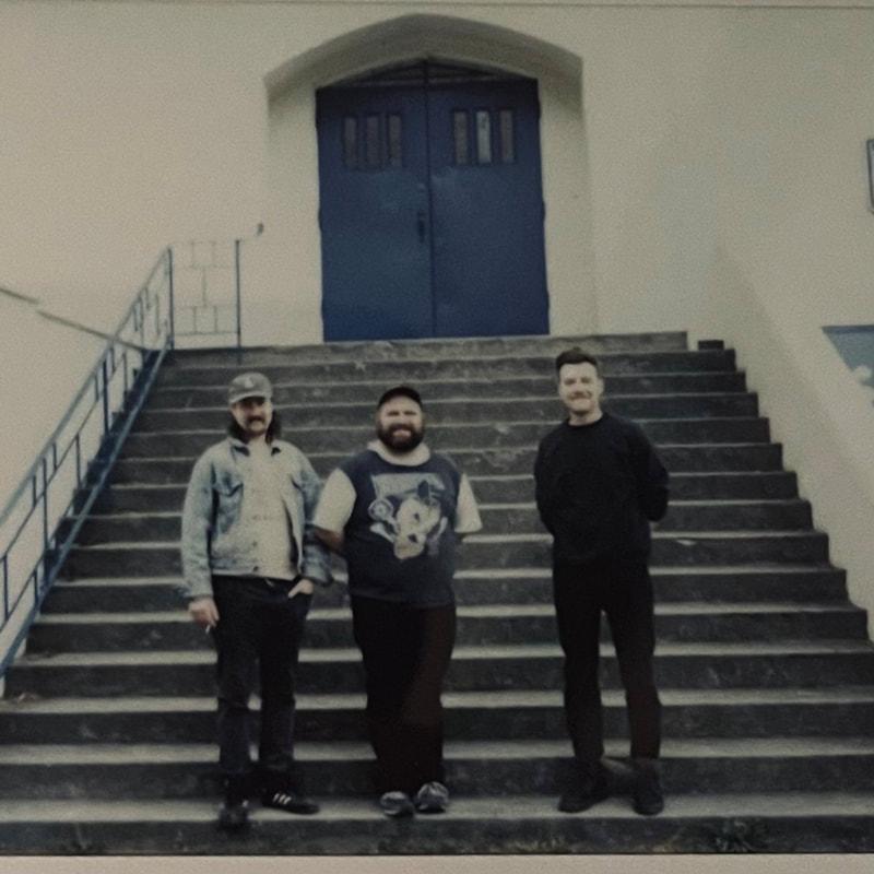 Deafhound band image