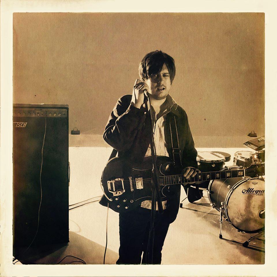 Leo London band image