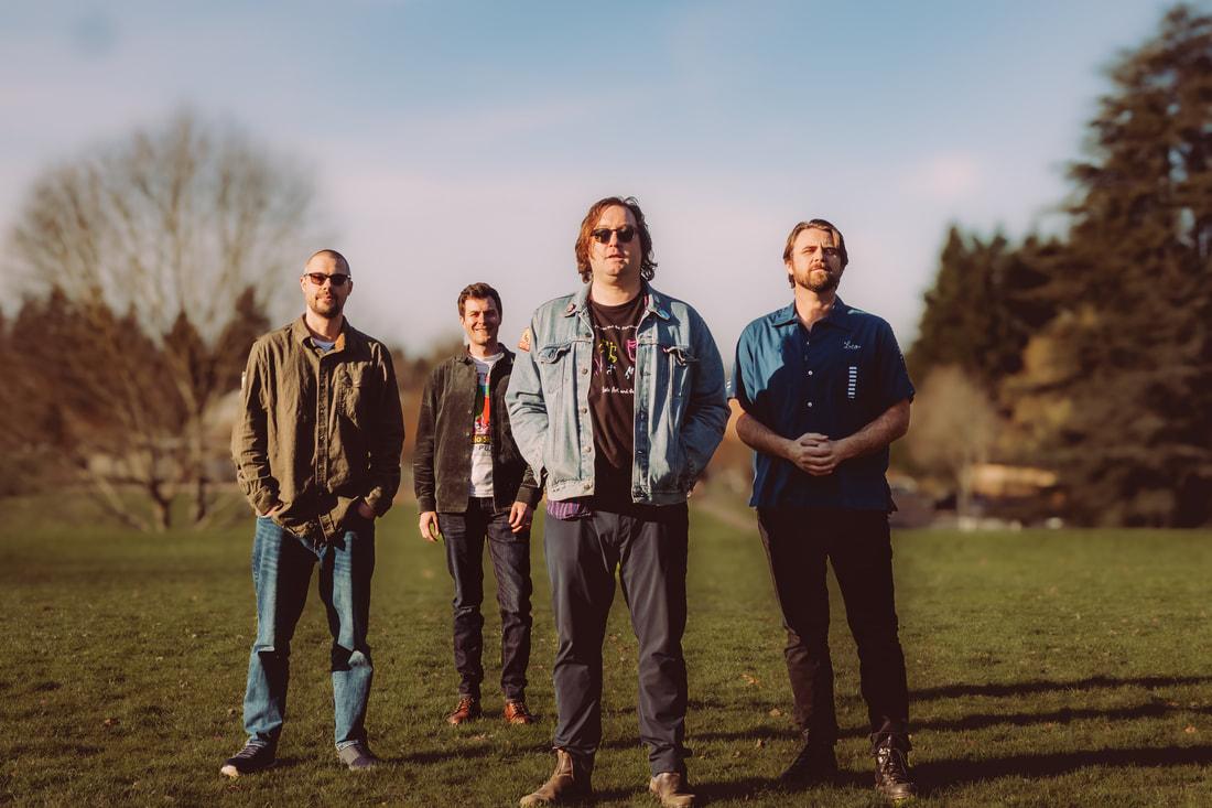 Noble Strangers band image