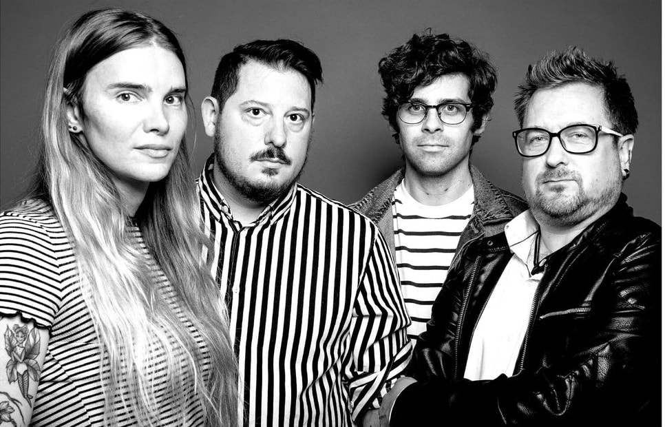 Die Right band image